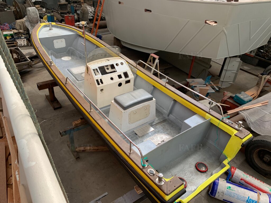 Cygnus Beachworker 26